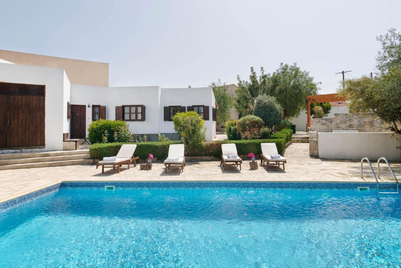Meleni Cottage Houses Parekklisia Bagian luar foto